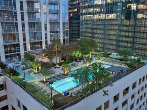 360 Nueces ST 1518, Austin TX 78701
