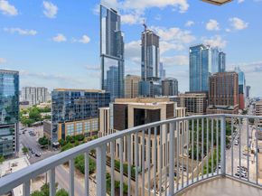 360 Nueces ST 1518, Austin TX 78701