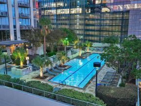 360 Nueces ST 1518, Austin TX 78701