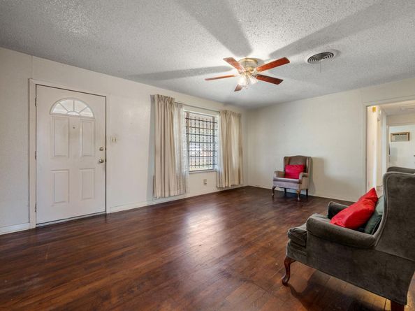 2000 Cedar Ave, Austin TX 78722