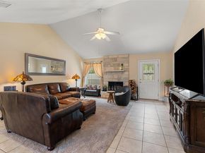 22305 Shotts DR, Spicewood TX 78669