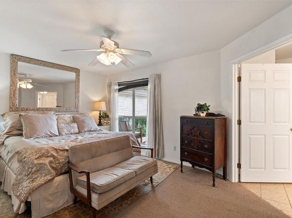 22305 Shotts DR, Spicewood TX 78669
