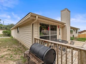 22305 Shotts DR, Spicewood TX 78669