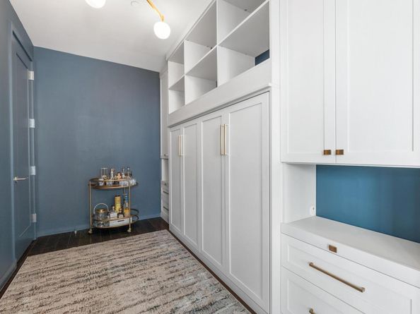 200 Congress Ave 19F, Austin TX 78701