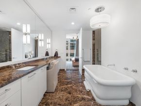 200 Congress Ave 19F, Austin TX 78701