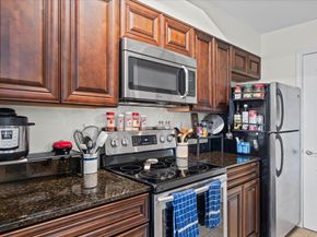 6000 Shepherd MTN 2109, Austin TX 78730
