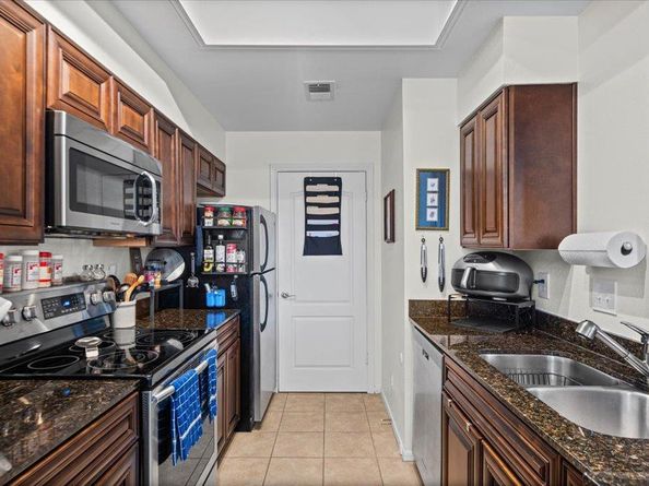 6000 Shepherd MTN 2109, Austin TX 78730