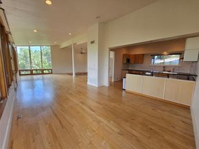 918 Terrace Mountain DR, West Lake Hills TX 78746