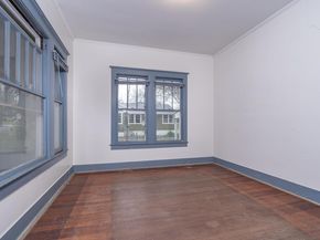 1621 S College ST, Georgetown TX 78626