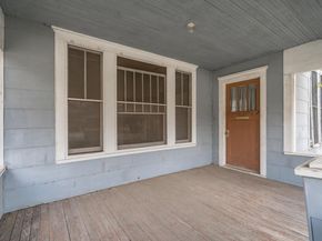 1621 S College ST, Georgetown TX 78626