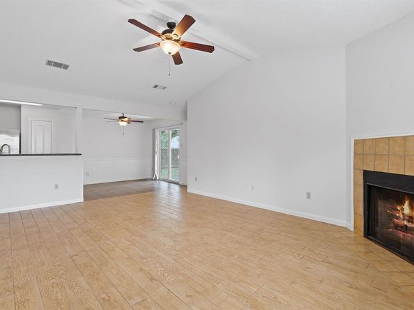 12706 Heinemann DR, Austin TX 78727