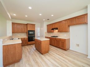134 Retama DR, Georgetown TX 78626