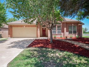 134 Retama DR, Georgetown TX 78626