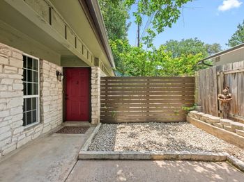 3102 Glen Ora ST