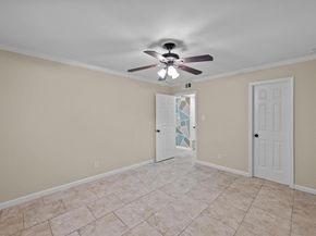 3102 Glen Ora ST 102, Austin TX 78704