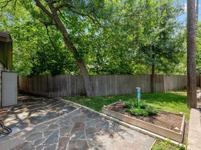 3102 Glen Ora ST 102, Austin TX 78704