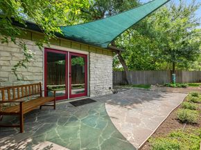 3102 Glen Ora ST 102, Austin TX 78704