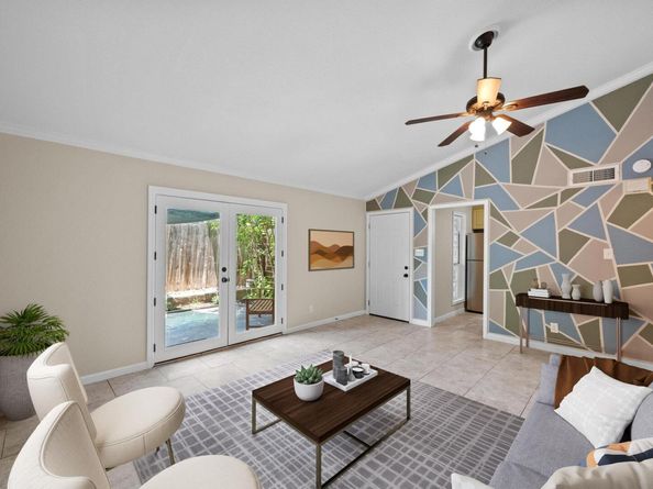 3102 Glen Ora ST 102, Austin TX 78704