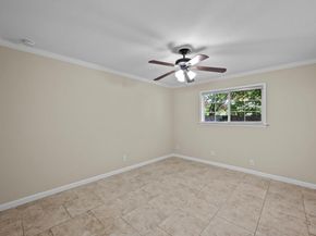 3102 Glen Ora ST 102, Austin TX 78704