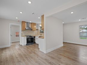 8801 Little Walnut DR, Austin TX 78753