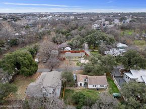 8801 Little Walnut DR, Austin TX 78753
