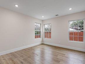 8801 Little Walnut DR, Austin TX 78753