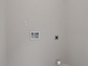 8801 Little Walnut DR, Austin TX 78753