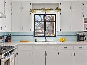 1317 Cloverleaf DR, Austin TX 78723