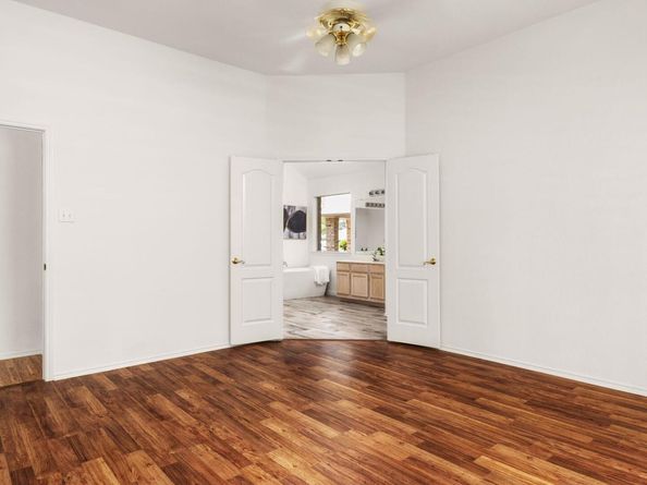 3320 Silkgrass BND, Austin TX 78748