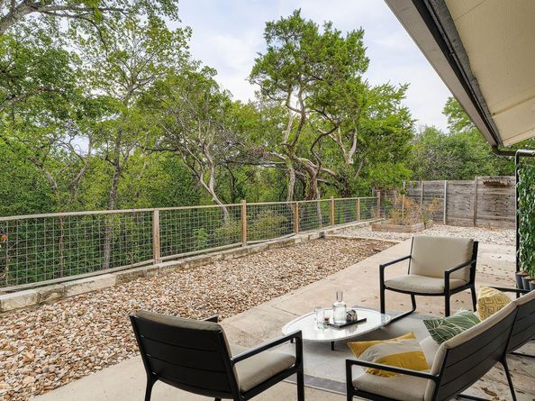 5310 Suburban DR, Austin TX 78745