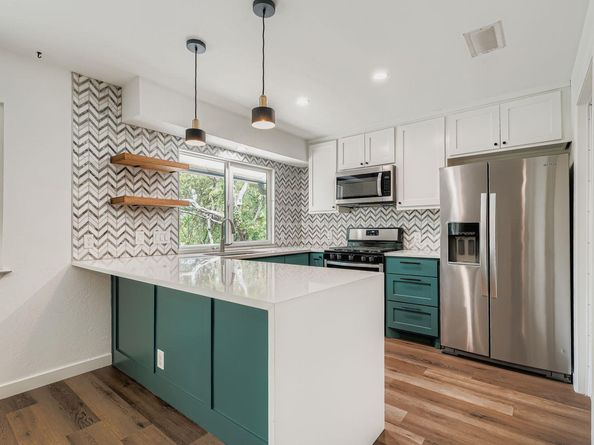 5310 Suburban DR, Austin TX 78745