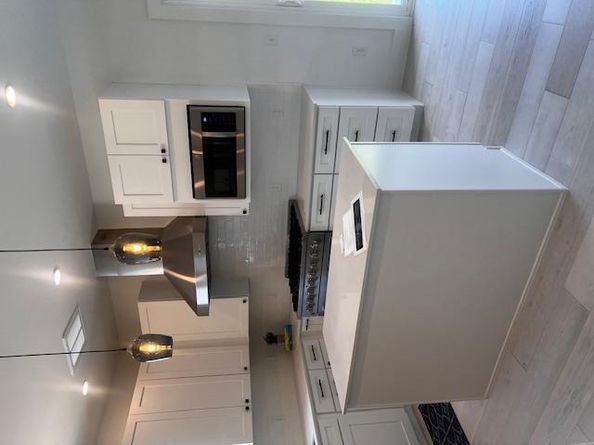 1500 Sylvan Glade unit 2b RD 2B, Austin TX 78745