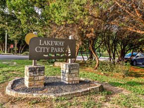 501 Flamingo BLVD, Lakeway TX 78734