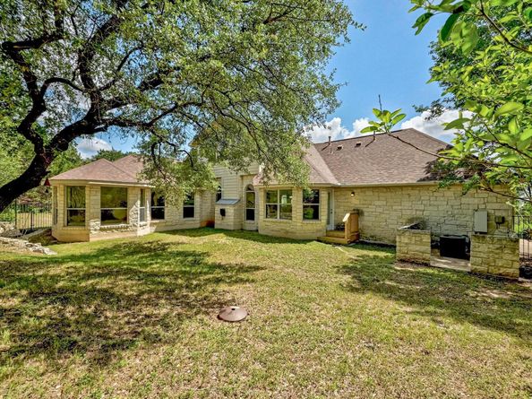 501 Flamingo BLVD, Lakeway TX 78734