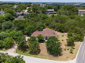 501 Flamingo BLVD, Lakeway TX 78734