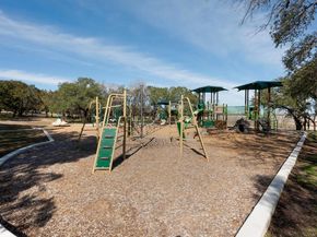 501 Flamingo BLVD, Lakeway TX 78734
