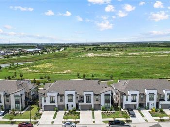 16627 Lake Austin ST