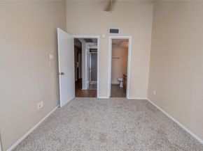 806 W 24th ST 320, Austin TX 78705