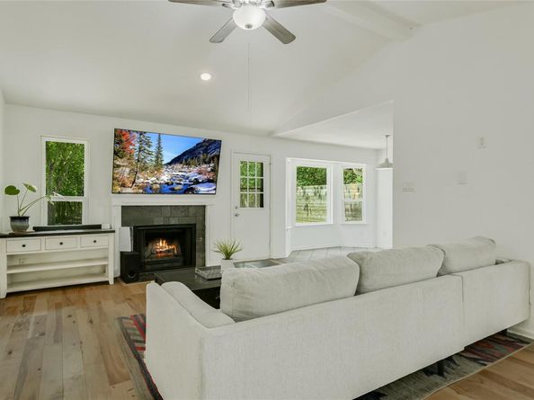 4015 Alexandria DR, Austin TX 78749