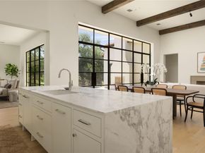 4401 Amarra DR 17, Austin TX 78735