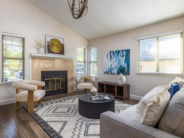 1811 Rainy Meadows DR, Austin TX 78758