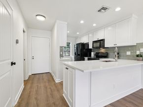 7122 Wood Hollow DR 52, Austin TX 78731