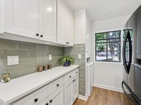 7122 Wood Hollow DR 52, Austin TX 78731