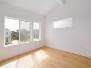 1192 Sarabeth WAY, Austin TX 78721