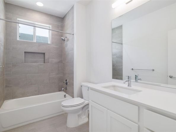 1192 Sarabeth WAY, Austin TX 78721