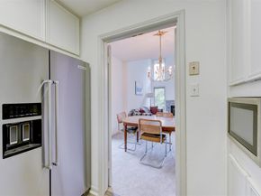 5701 Westslope DR B2, Austin TX 78731