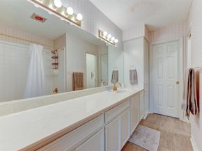 5701 Westslope DR B2, Austin TX 78731