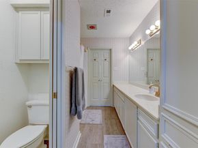 5701 Westslope DR B2, Austin TX 78731