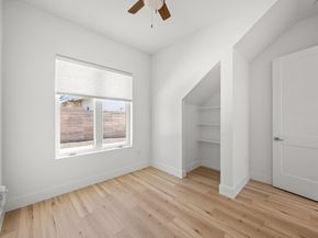 106 W Croslin St 1, Austin TX 78752