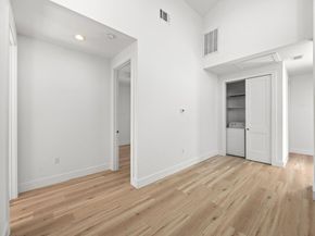 106 W Croslin St 1, Austin TX 78752